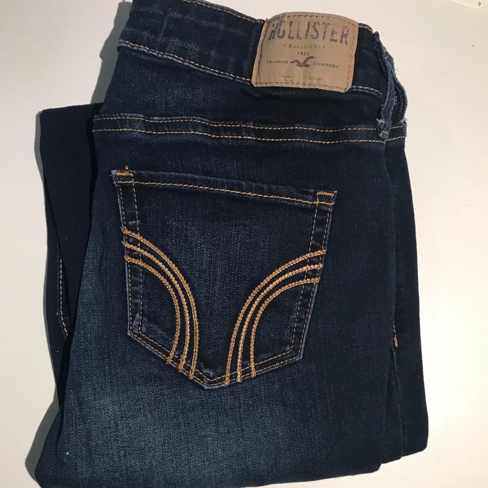 Hollister skinny jeans dark wash
